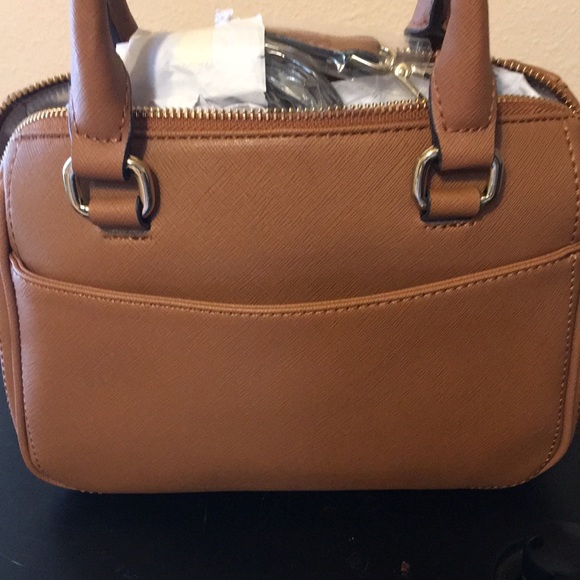 Calvin Klein purse - Picture 3 of 3